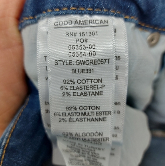 Good American Jeans - Picture 6 of 6